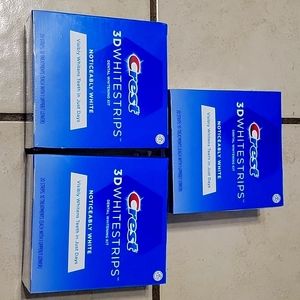 Three Boxes Crest 3D Whitestrips